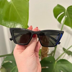 🐈‍⬛NWOT Le Specs Black Velodrome Cat Eye Sunglasses